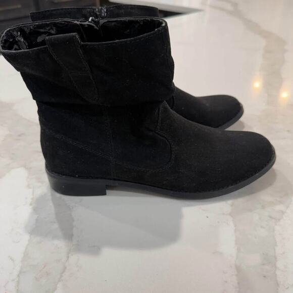 Style & Co Suede Low Calf Boots Black Womens 7.5 Ankle Booties Casual Minimalist - Picture 1 of 9